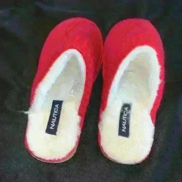 Náutica slippers size 5/6 - Picture 4 of 4